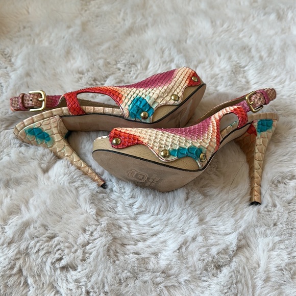 AUTHENTIC STUART WEIZMANN SHOES - Picture 11 of 13